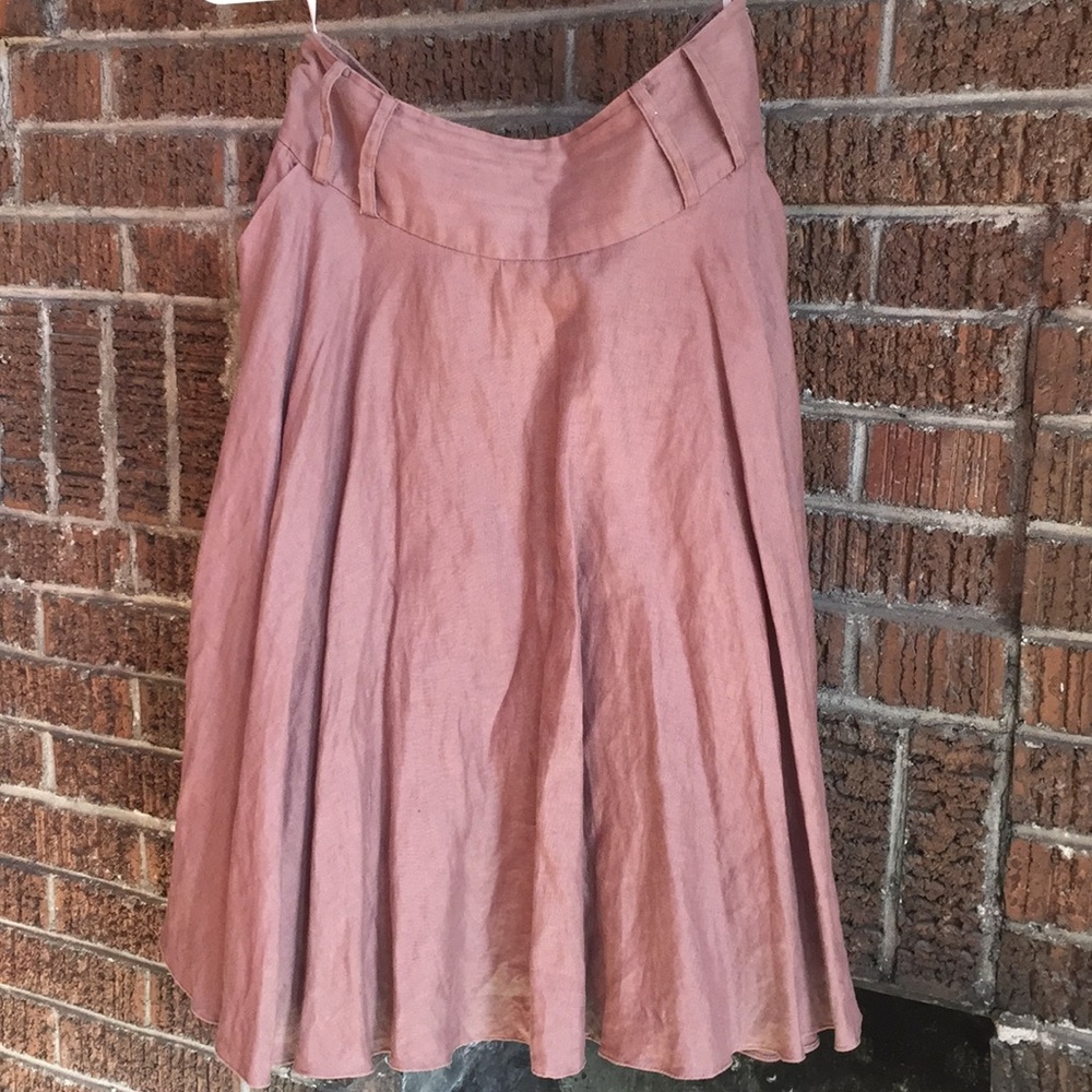 Exquisite lined linen skirt with pockets